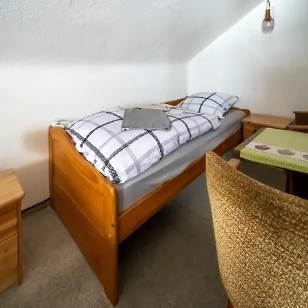 Cozy Holiday With Terrace And Garden Holiday home Neustadt am Rennsteig